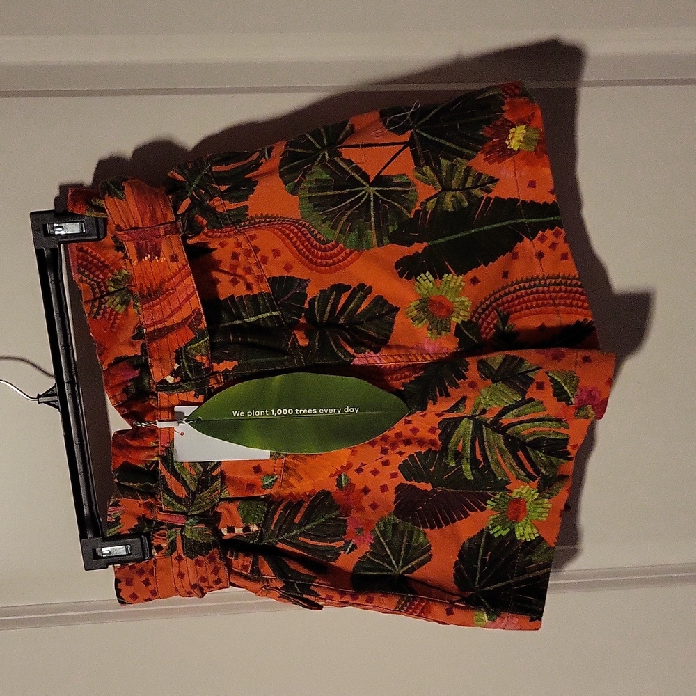 Farm Rio Blooming Garden Shorts S NWT - Picture 7 of 9